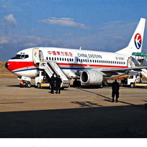 佳木斯东郊空运航空快运业稳步发展的原因是什么？